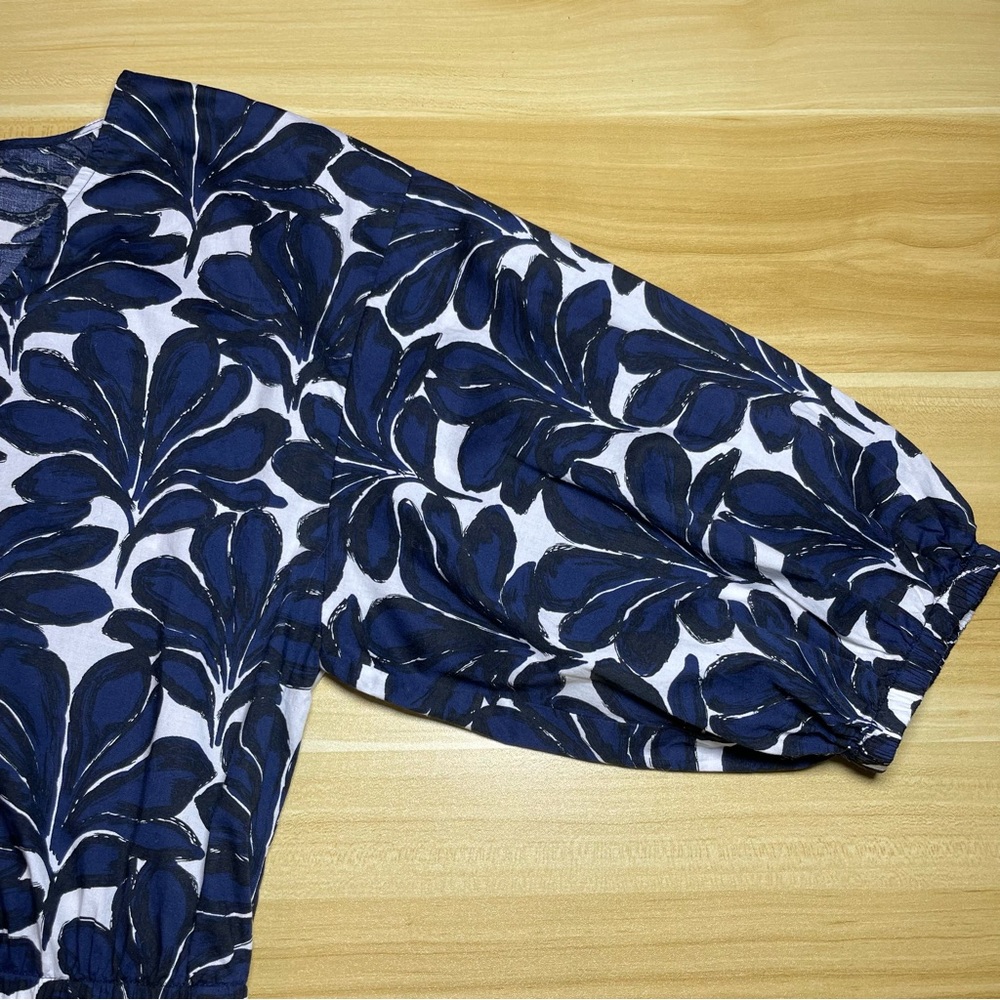 DONNA KARAN NEW YORK V-NECK PRINTED PEPLUM BLUE BLOUSE size Large - Picture 6 of 12